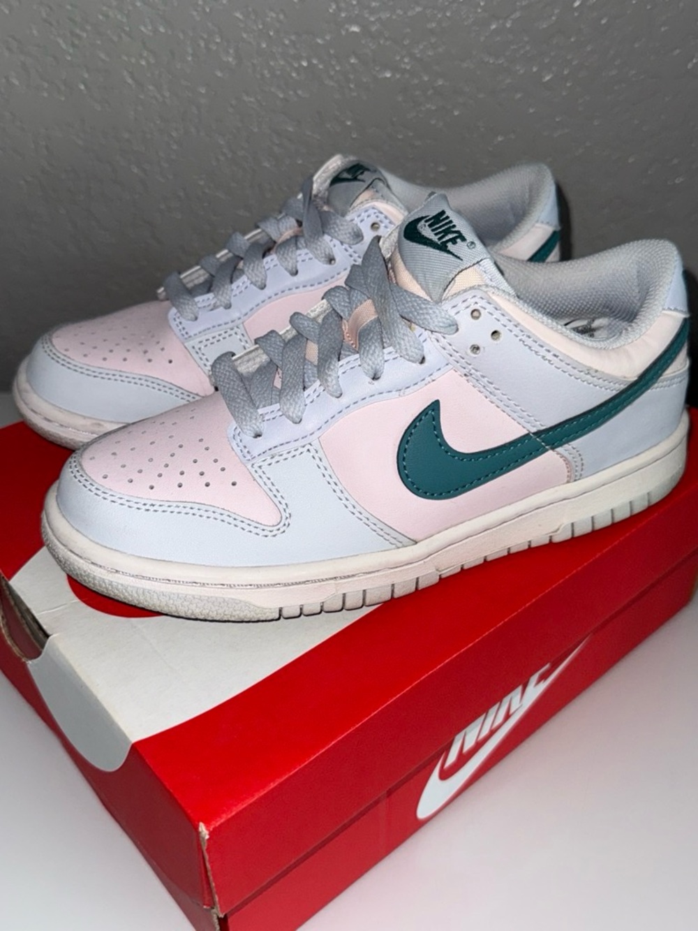 Nike 4Y Dunk Low Mineral teal sneakers